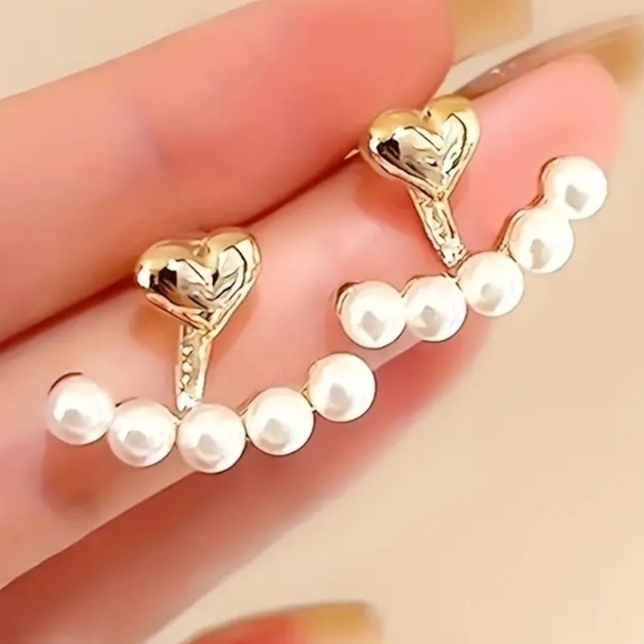 Elegant Vintage Inspired Faux Pearl Stud  Fashion Earrings - Picture 2 of 6